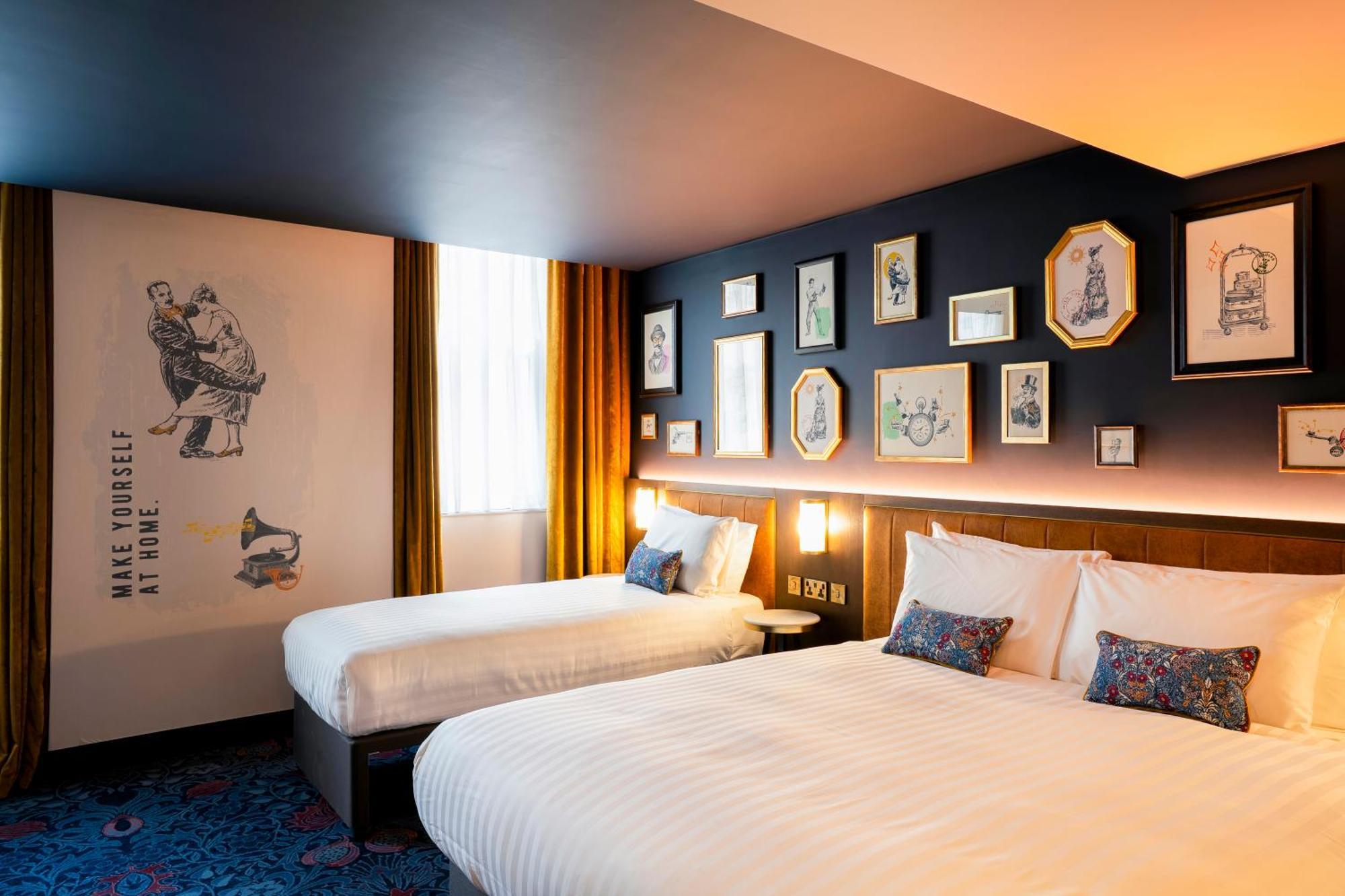 Mercantile Hotel Dublin Exterior photo